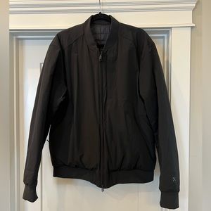 Lululemon Switch Over Bomber XL Black